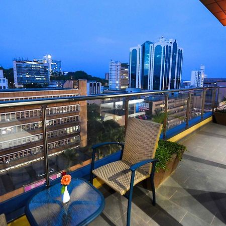 Kampala Boulevard Suites Εξωτερικό φωτογραφία