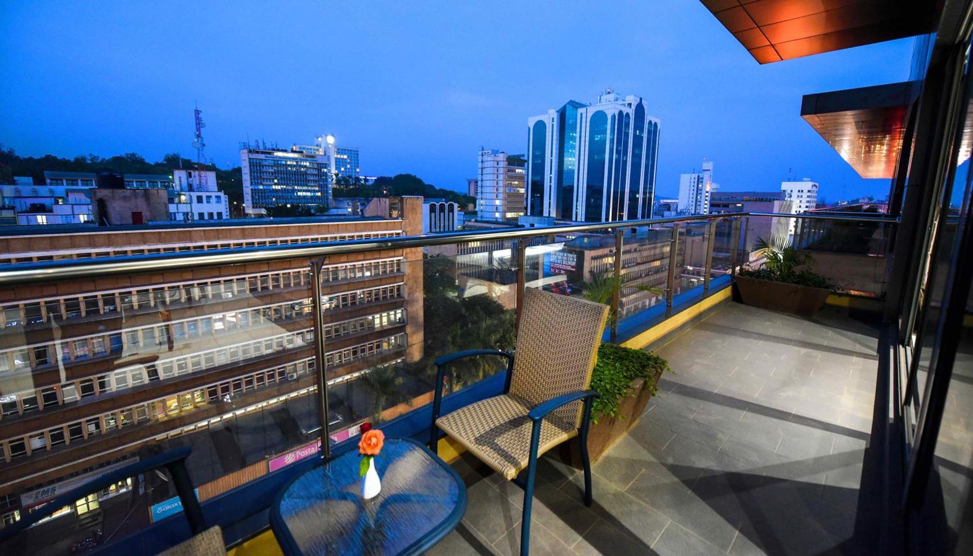 Kampala Boulevard Suites Εξωτερικό φωτογραφία